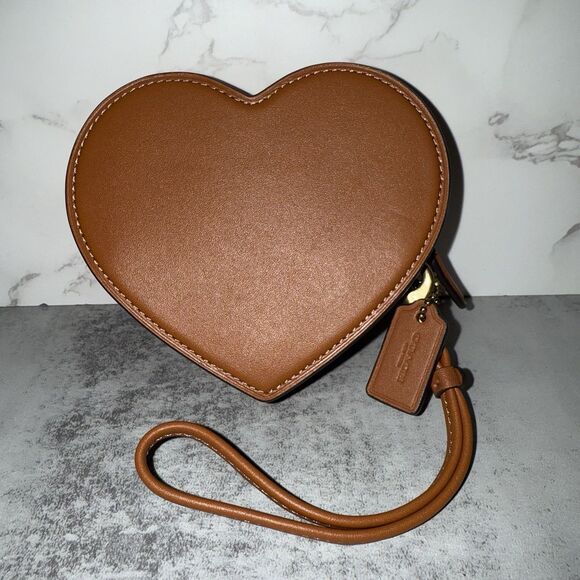 Coach Heart Coin Purse in Burnished Amber [CZ115] - Picture 1 of 10